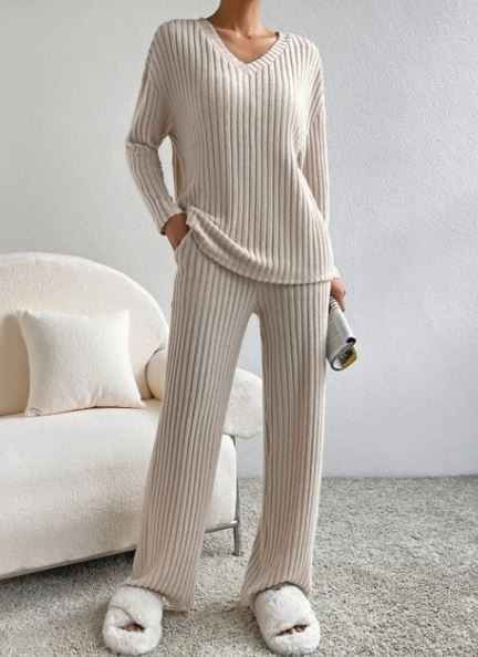Casual 2-Piece Loungewear Set HEARTLESS Habits