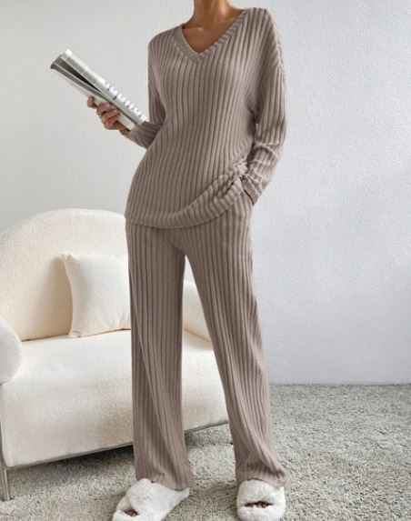 Casual 2-Piece Loungewear Set HEARTLESS Habits